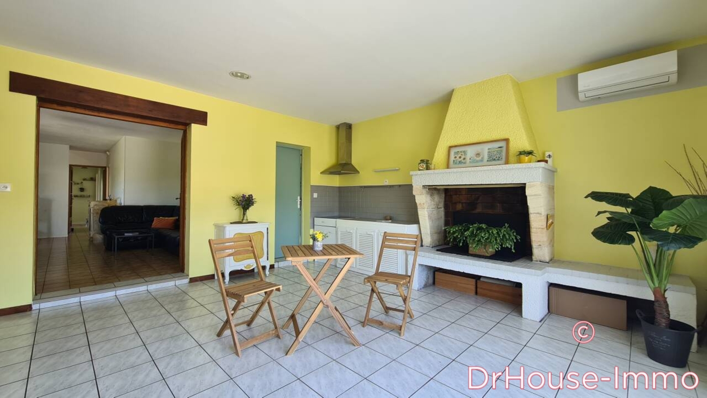 Photo 3 : Vente Maison 5 pièces Ambarès-et-Lagrave 115 m²