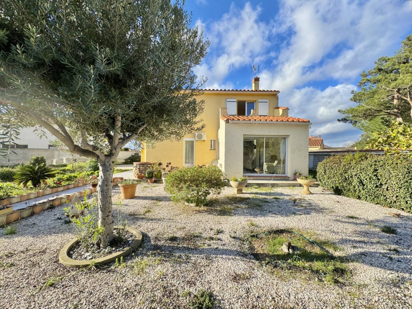 Photo 2 : Vente Maison 6 pièces Saint-Estève 125 m²
