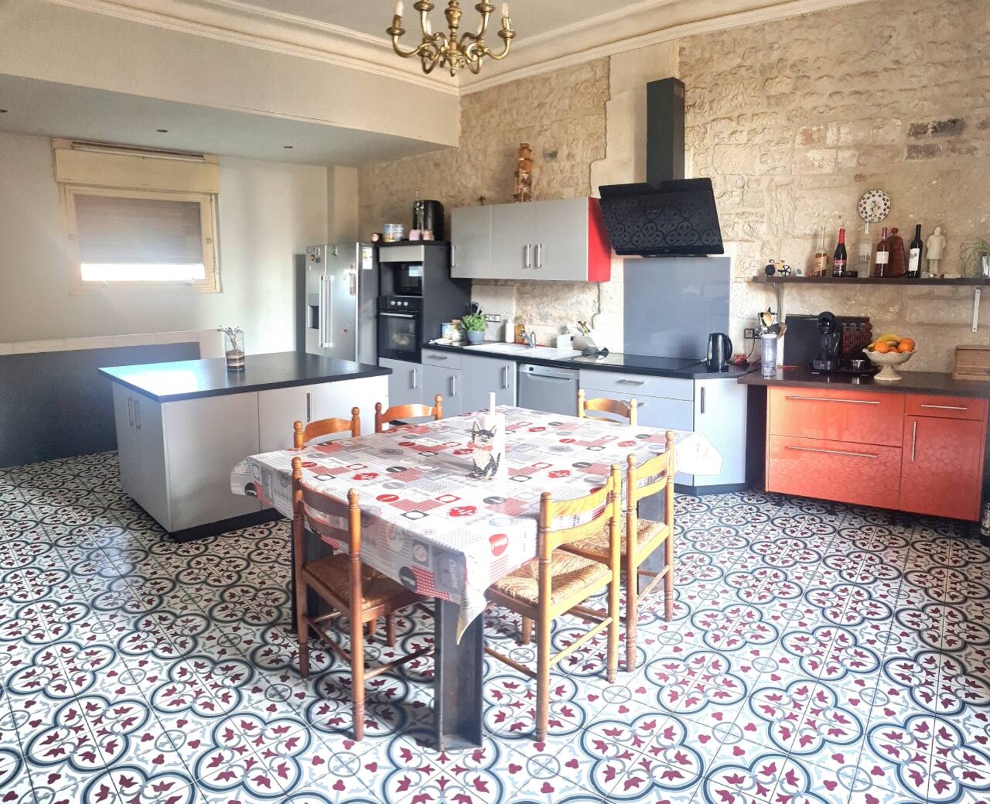 Photo 3 : Vente Maison 7 pièces Coulonges-sur-l'Autize 220 m²