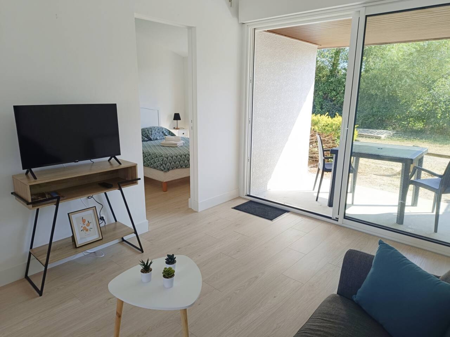 Photo 2 : Vente Immeuble 18 pièces Saint-Michel-en-l'Herm 282 m²