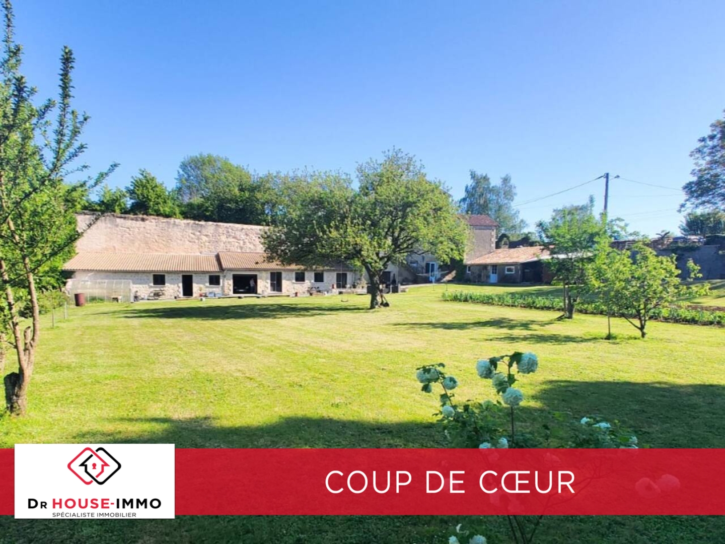 Photo 1 : Vente Maison 7 pièces Coulonges-sur-l'Autize 182 m²
