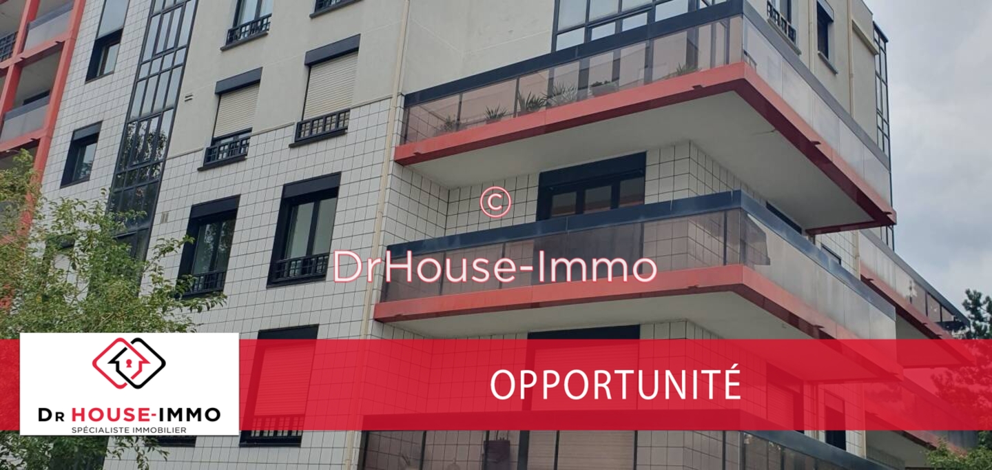 Photo 1 : Vente Appartement 6 pièces Issy-les-Moulineaux 159 m²
