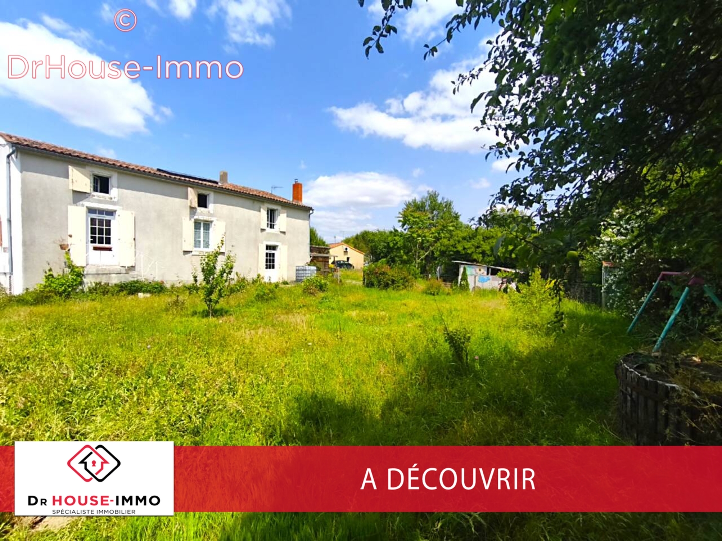 Photo 1 : Vente Maison 6 pièces Le Bourdet 137 m²