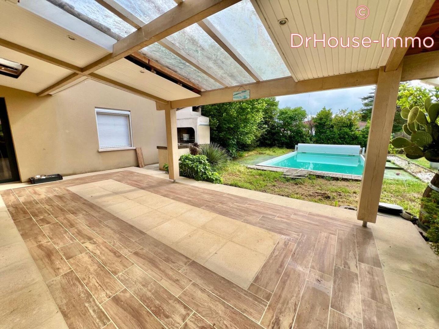Photo 1 : Vente Maison 6 pièces Vayres 165 m²