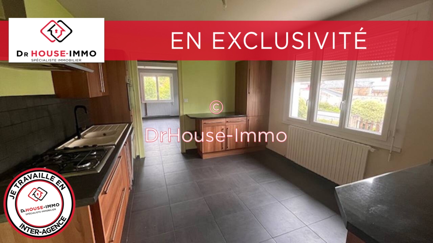 Photo 2 : Vente Maison 6 pièces Saint-Maixent-l'École 125 m²