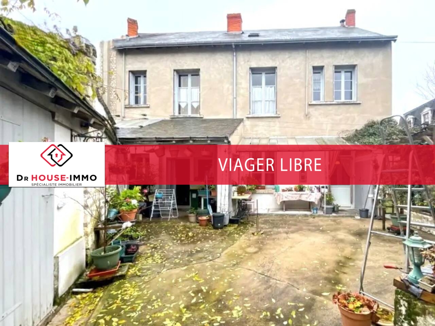 Photo 1 : Vente Maison 11 pièces Valençay 219 m²