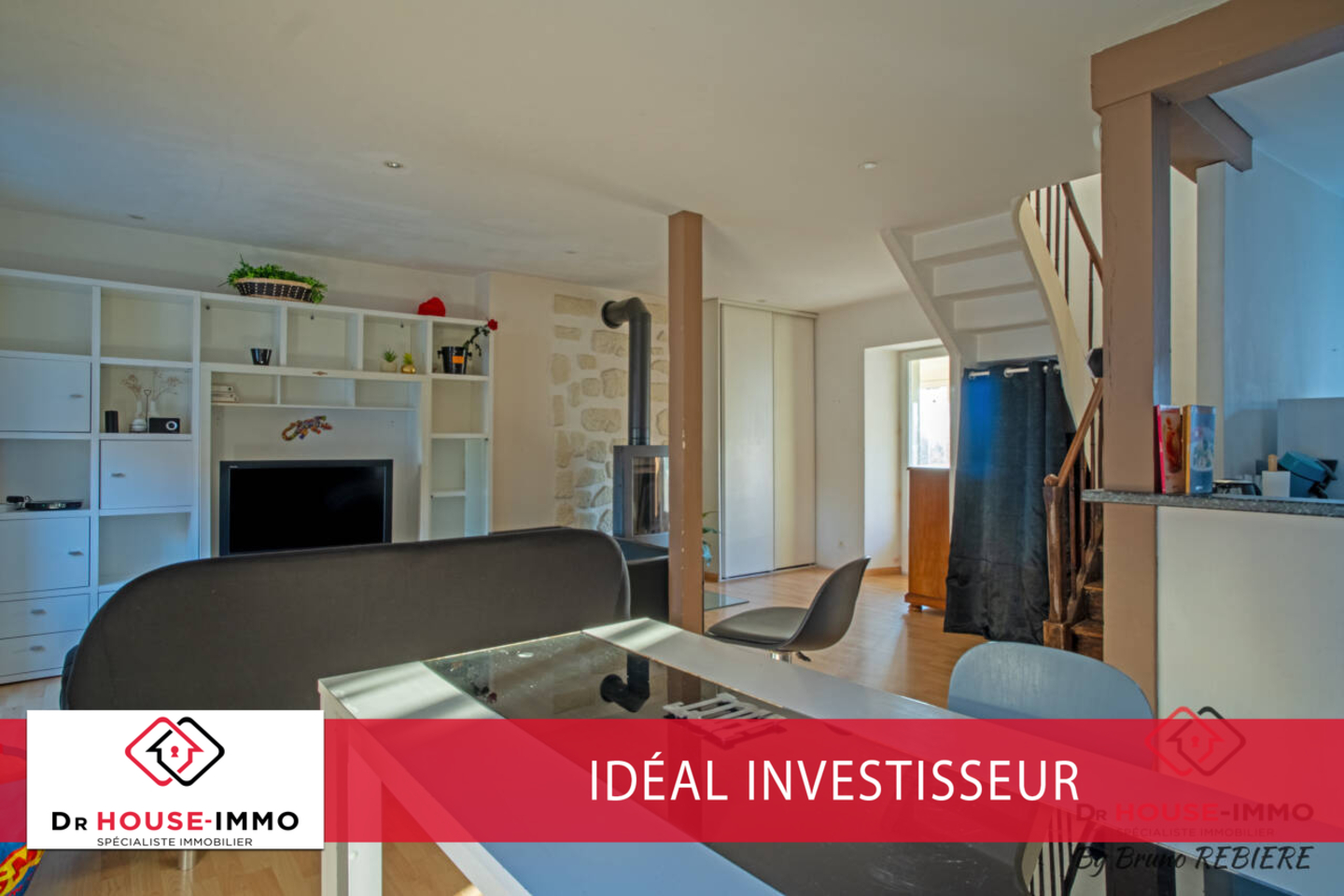 Photo 1 : Vente Immeuble 7 pièces Savignac-les-Églises 195 m²