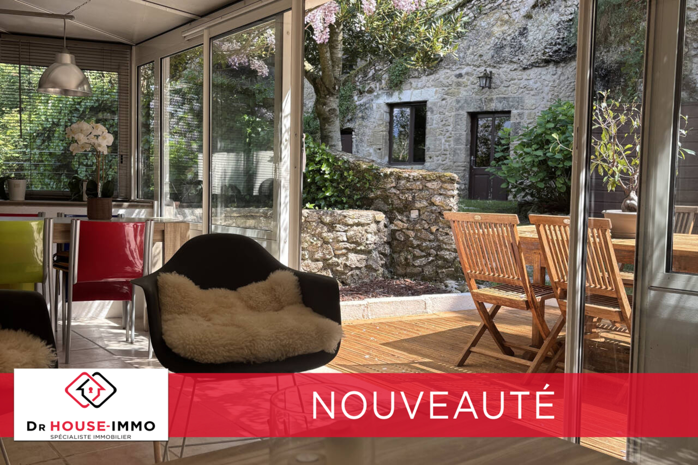 Photo 1 : Vente Maison 5 pièces Montlouis-sur-Loire 100 m²