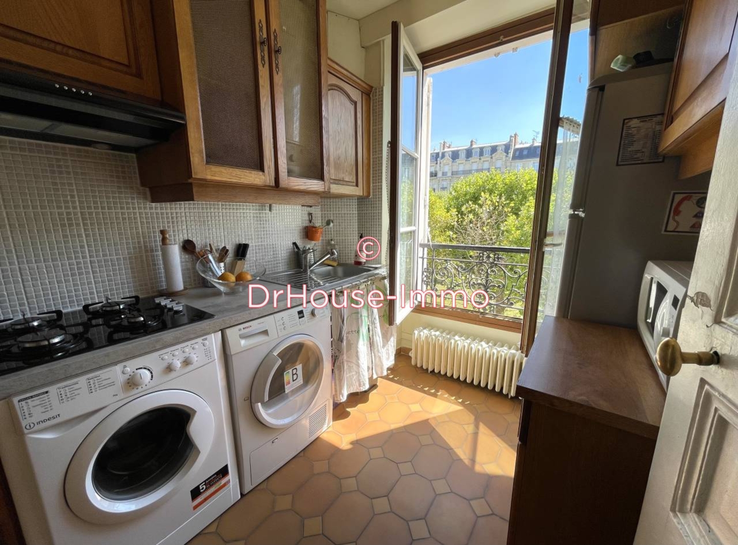 Photo 3 : Location Appartement 2 pièces Paris 39 m²