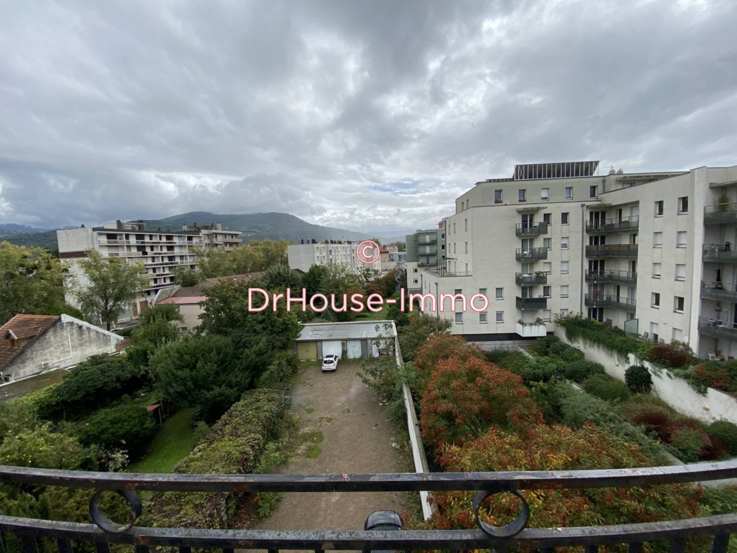 Photo 1 : Location Appartement 1 pièce Grenoble 19 m²