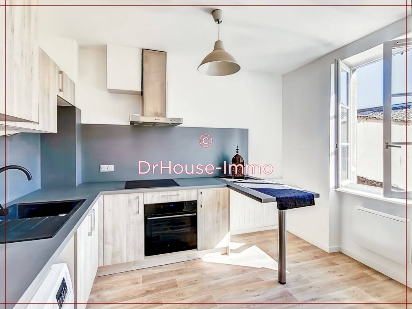 Photo 2 : Location Appartement 2 pièces Villefranche-sur-Saône 45 m²