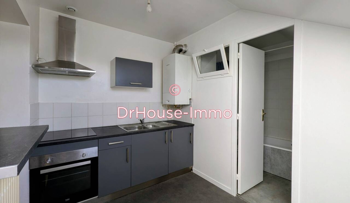 Photo 3 : Location Appartement 2 pièces La Chapelle-Saint-Mesmin 29 m²