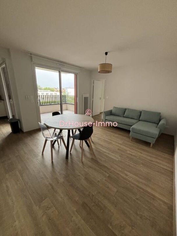 Photo 3 : Location Appartement 2 pièces Clermont-Ferrand 52 m²