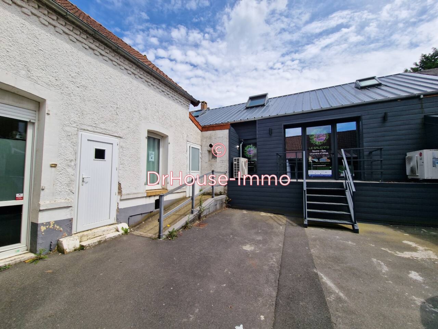 Photo 1 : Location Bureau 2 pièces Camblain-Châtelain 25 m²