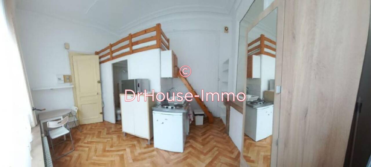 Photo 1 : Location Appartement 1 pièce Lille 18 m²