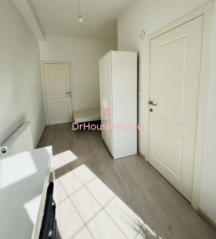 Photo 1 : Location Appartement 1 pièce Lille 15 m²