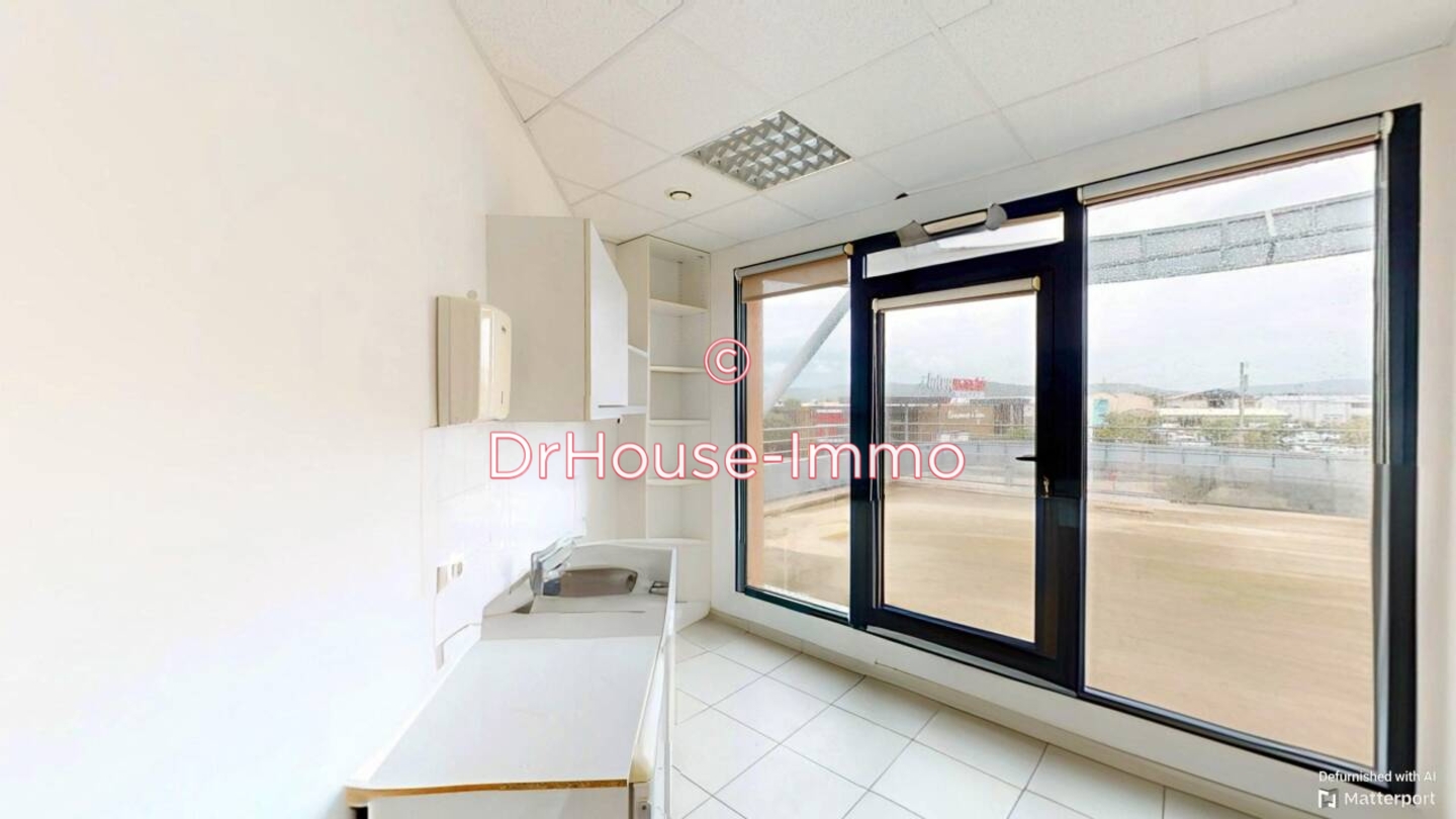 Photo 3 : Location Commerce 8 pièces Sigean 150 m²