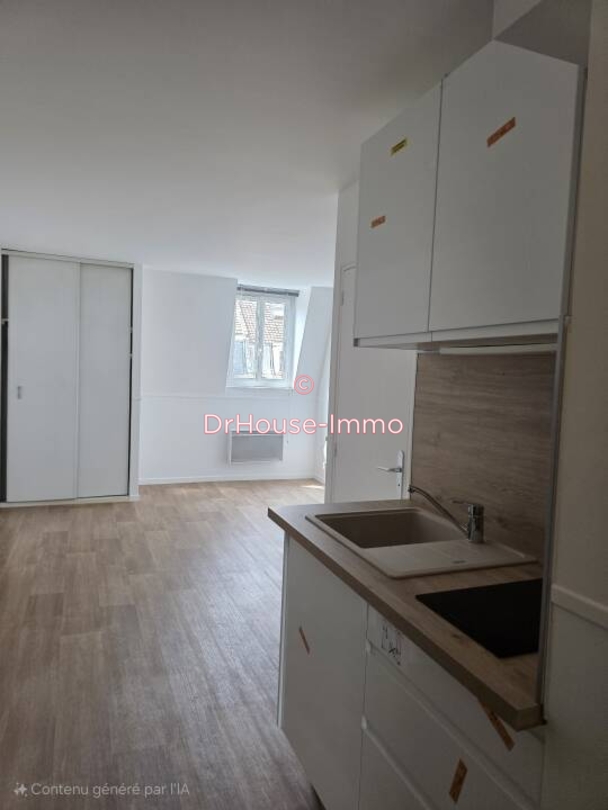 Photo 1 : Location Appartement 1 pièce Lille 22 m²