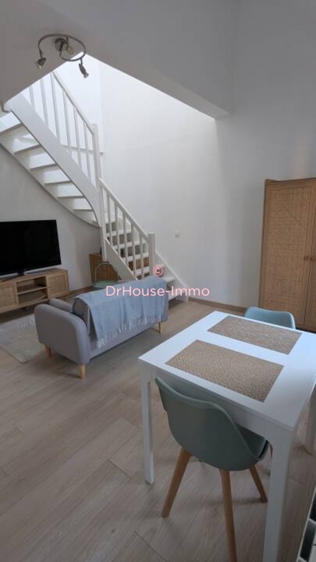 Photo 2 : Location Appartement 1 pièce Lille 30 m²