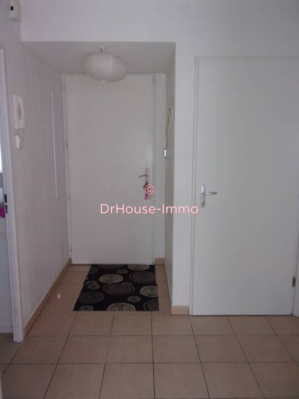 Photo 2 : Location Maison 4 pièces Saint-Yzan-de-Soudiac 83 m²