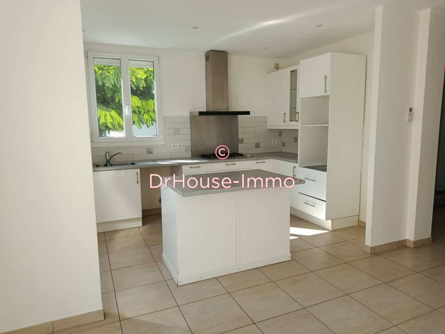 Photo 2 : Location Maison 6 pièces Carrières-sur-Seine 130 m²