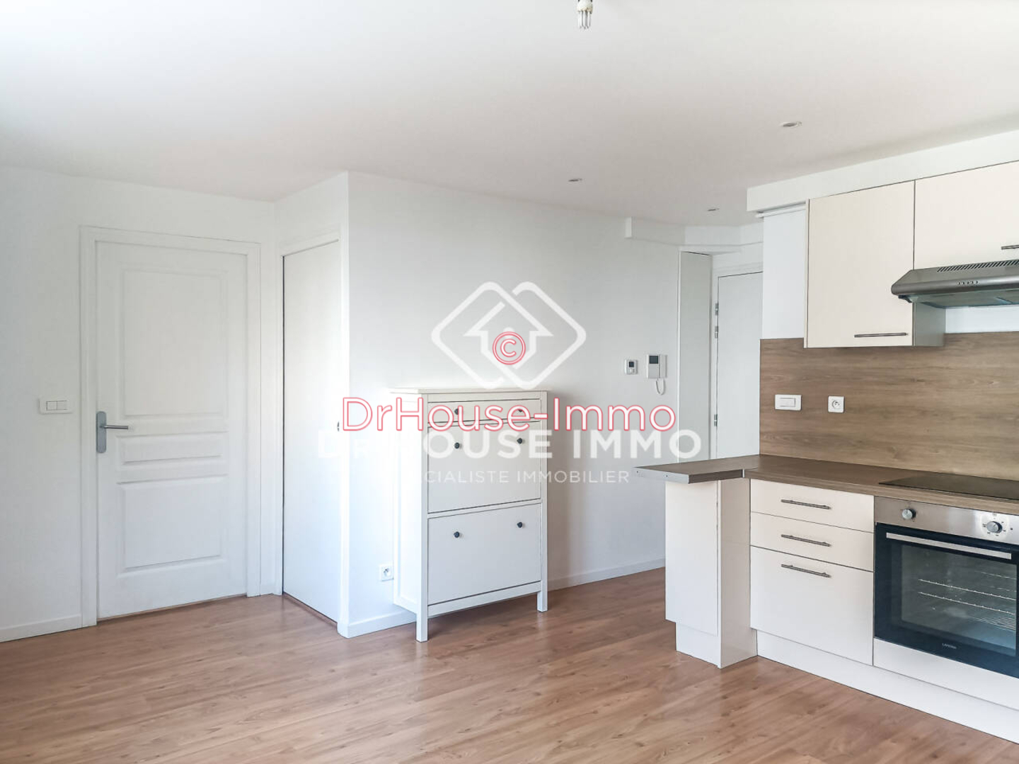 Photo 3 : Location Appartement 2 pièces Lambersart 35 m²