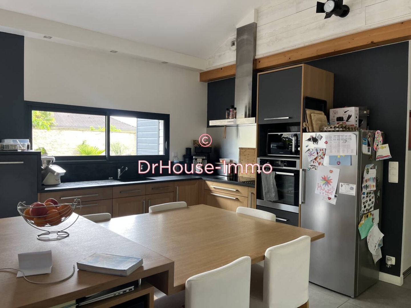 Photo 2 : Location Maison 6 pièces Neuville-de-Poitou 147 m²