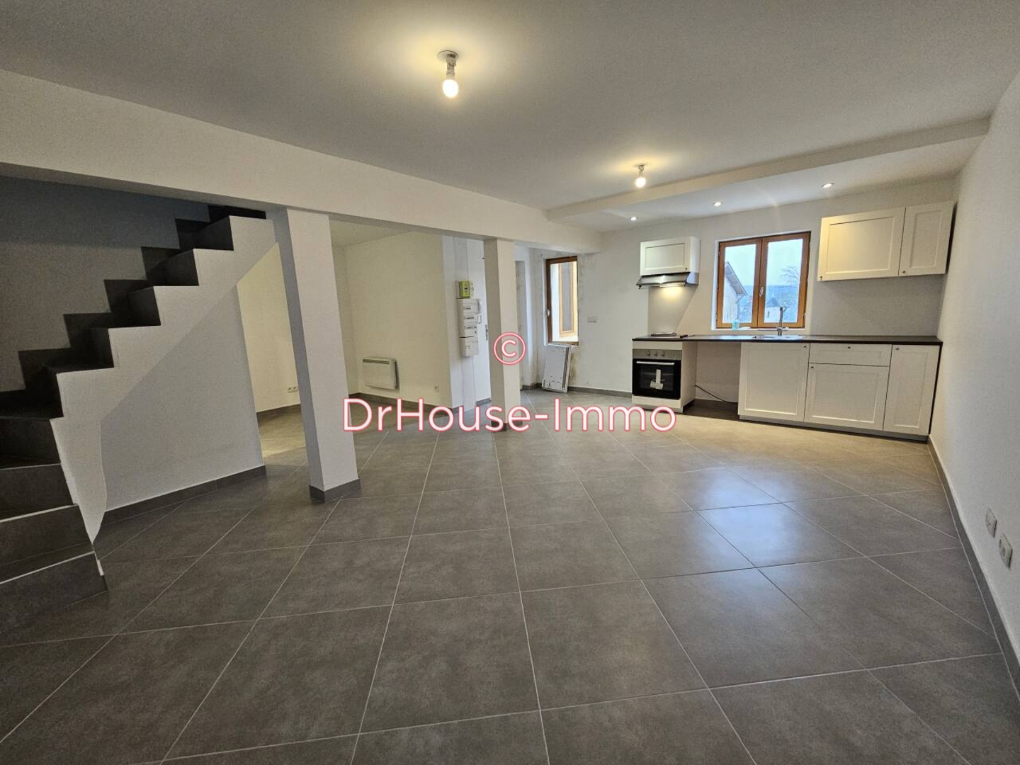 Photo 1 : Location Appartement 3 pièces Aincourt 60 m²
