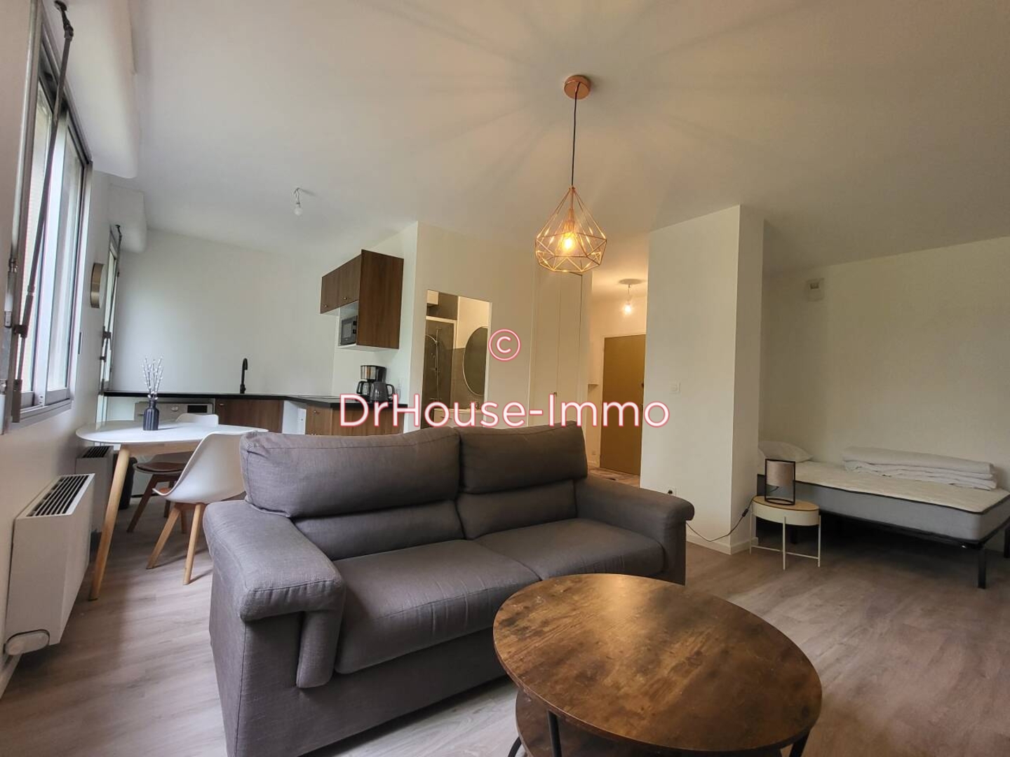 Photo 1 : Location Appartement 1 pièce Dijon 35 m²
