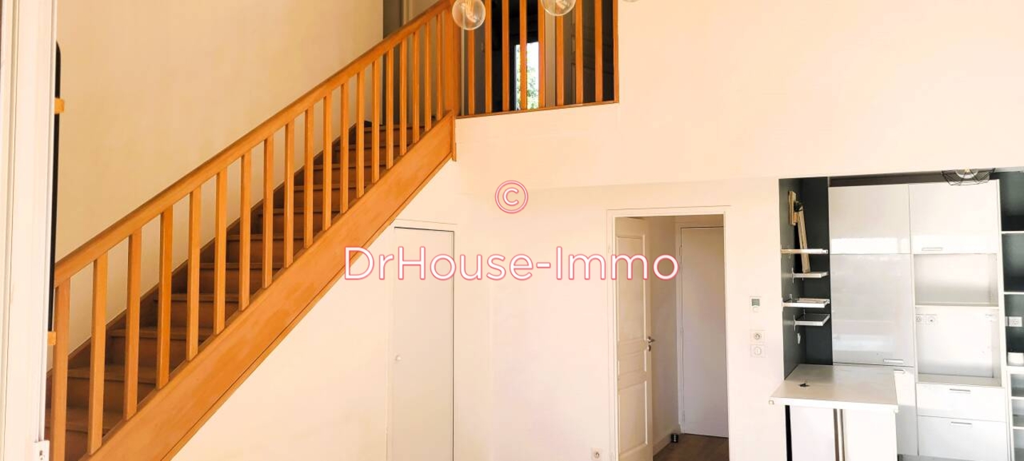 Photo 2 : Location Appartement 3 pièces Marseille 70 m²