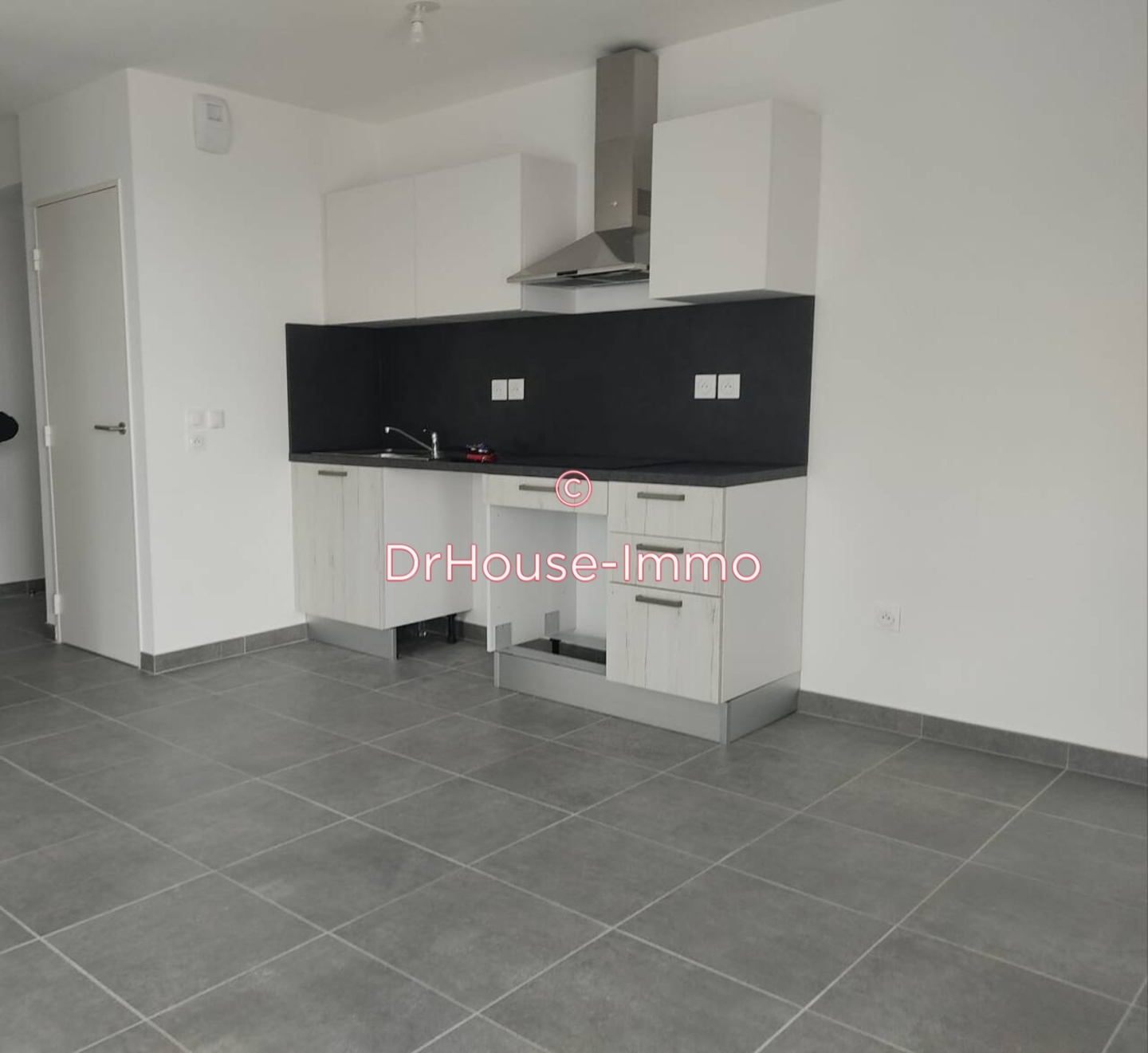 Photo 3 : Location Appartement 3 pièces Marseille 61 m²