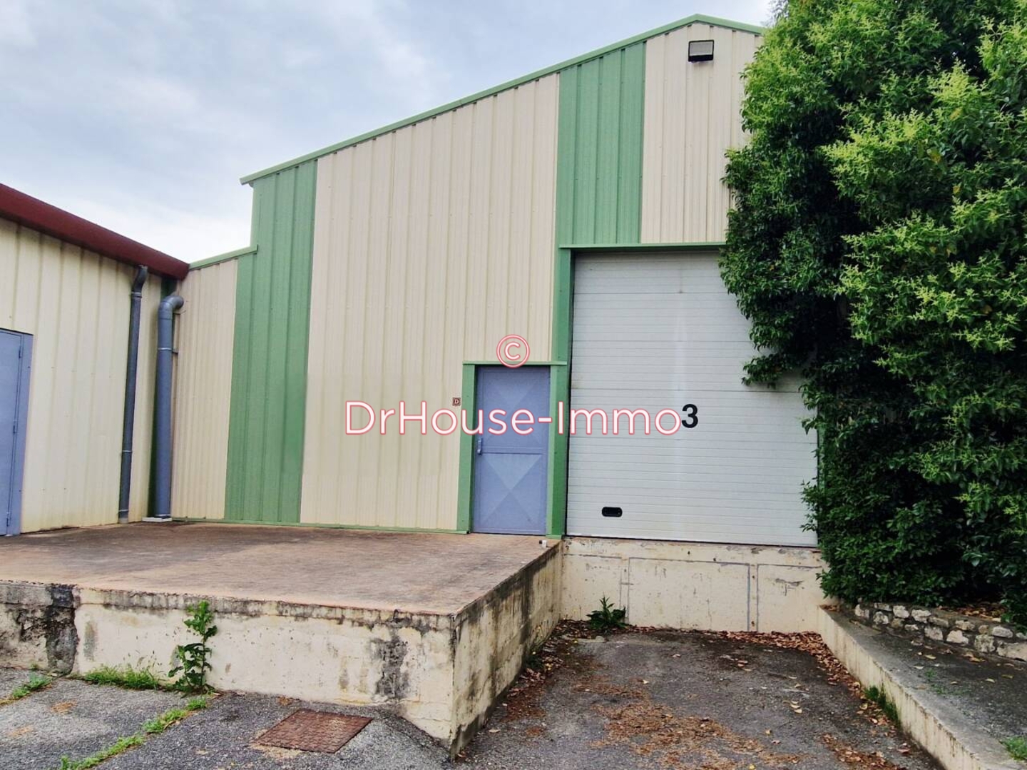Photo 1 : Location Entrepôt 3 pièces Saint-Paul-lès-Romans 430 m²