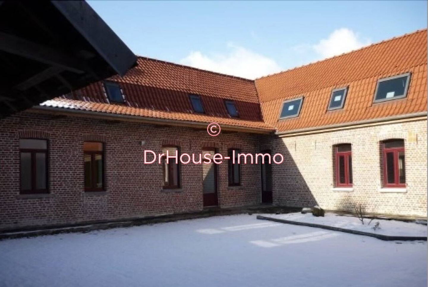 Photo 1 : Location Maison 6 pièces Auchy-lez-Orchies 199 m²