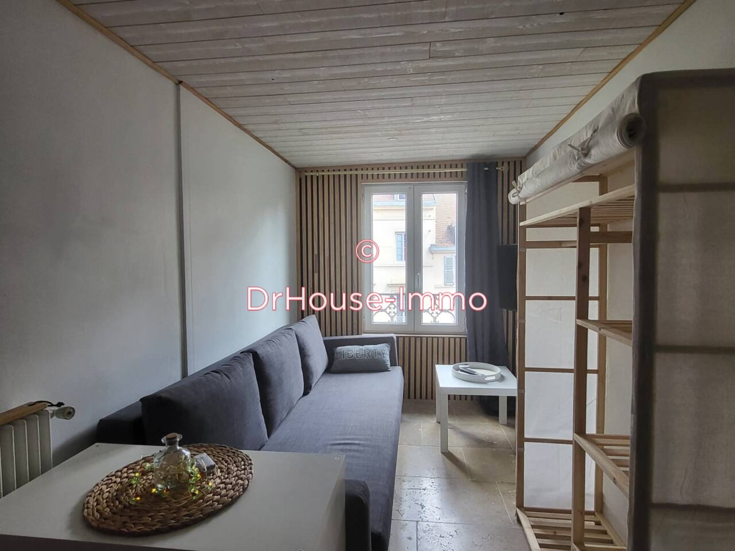 Photo 1 : Location Appartement 1 pièce Dijon 15 m²