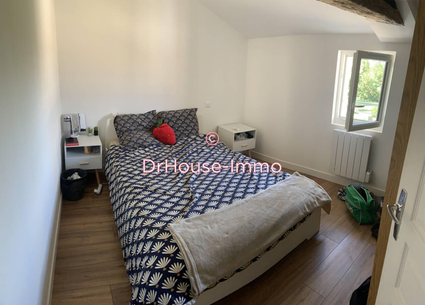 Photo 2 : Location Appartement 2 pièces Roullet-Saint-Estèphe 37 m²
