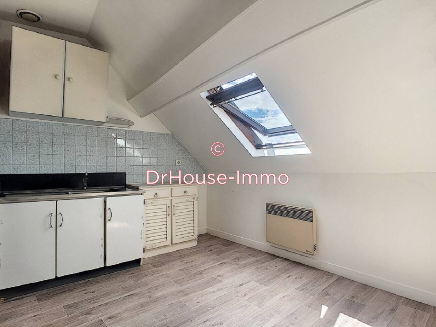 Photo 2 : Location Appartement 1 pièce Amiens 24 m²