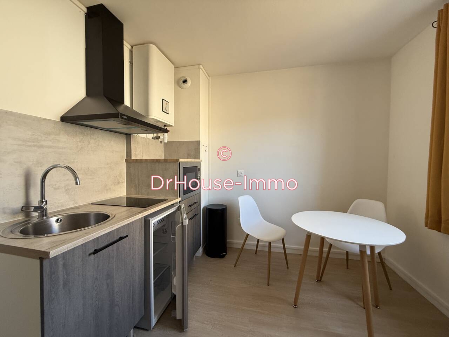 Photo 2 : Location Appartement 1 pièce Rouen 16 m²