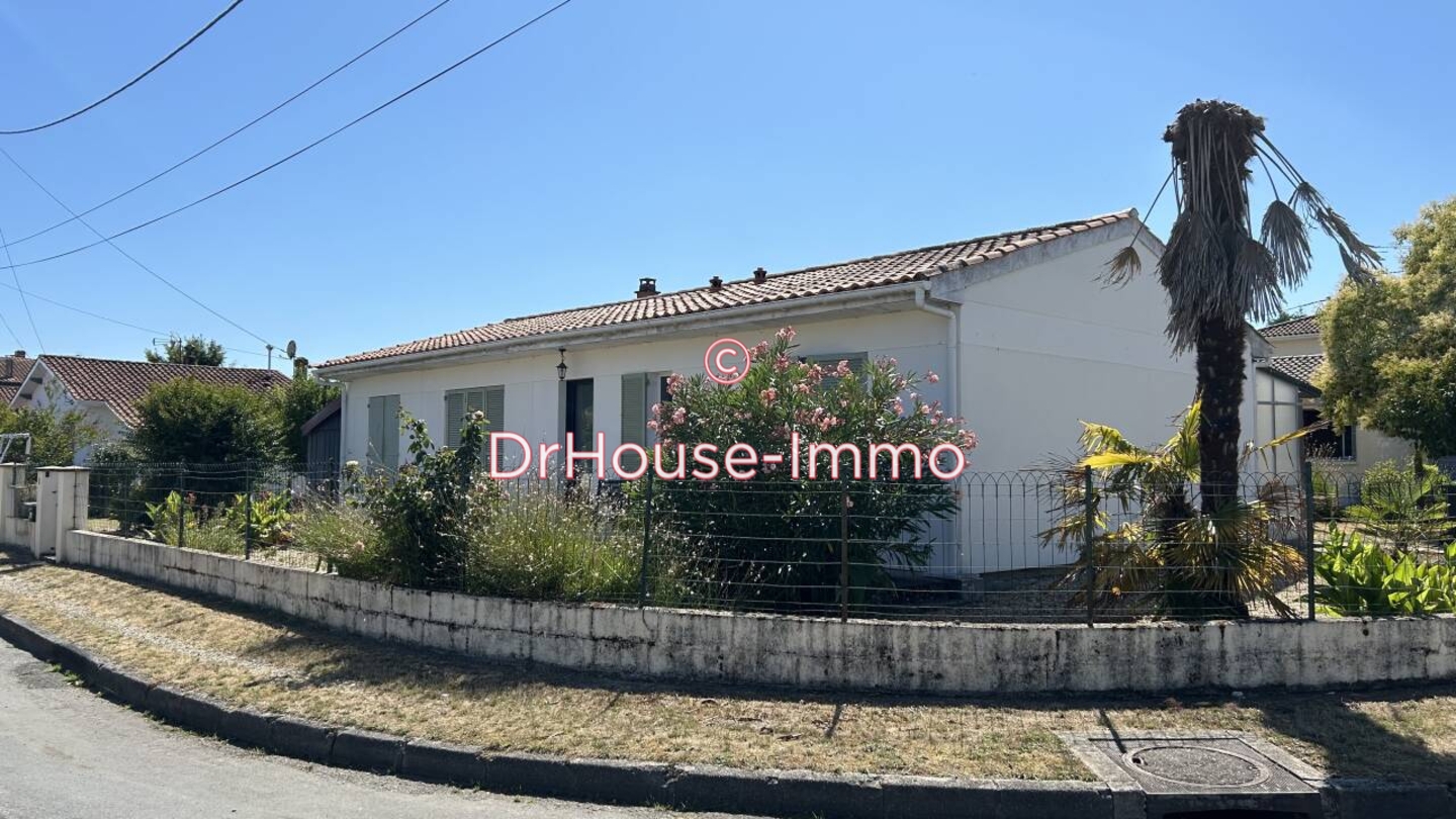 Photo 2 : Location Maison 4 pièces Pauillac 78 m²