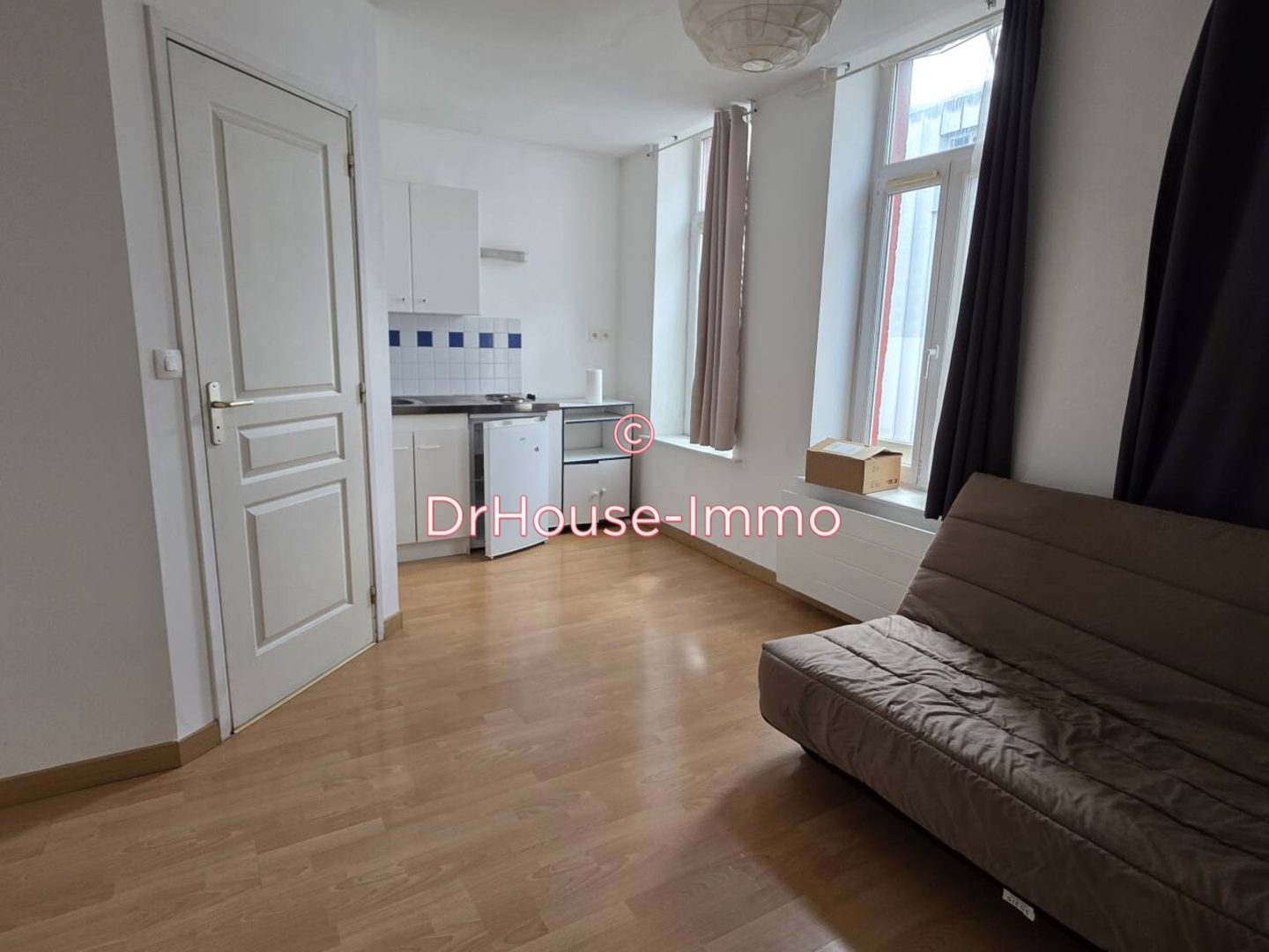 Photo 2 : Location Appartement 1 pièce Lille 18 m²