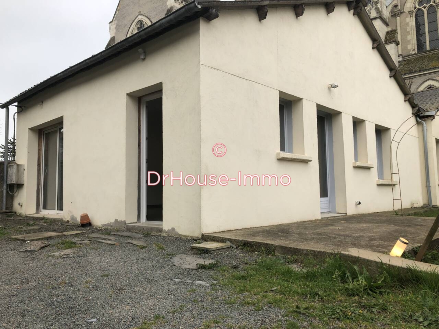 Photo 1 : Location Maison 7 pièces Vern-d'Anjou 100 m²
