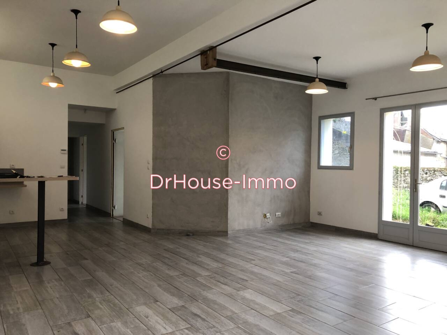 Photo 2 : Location Maison 7 pièces Vern-d'Anjou 100 m²