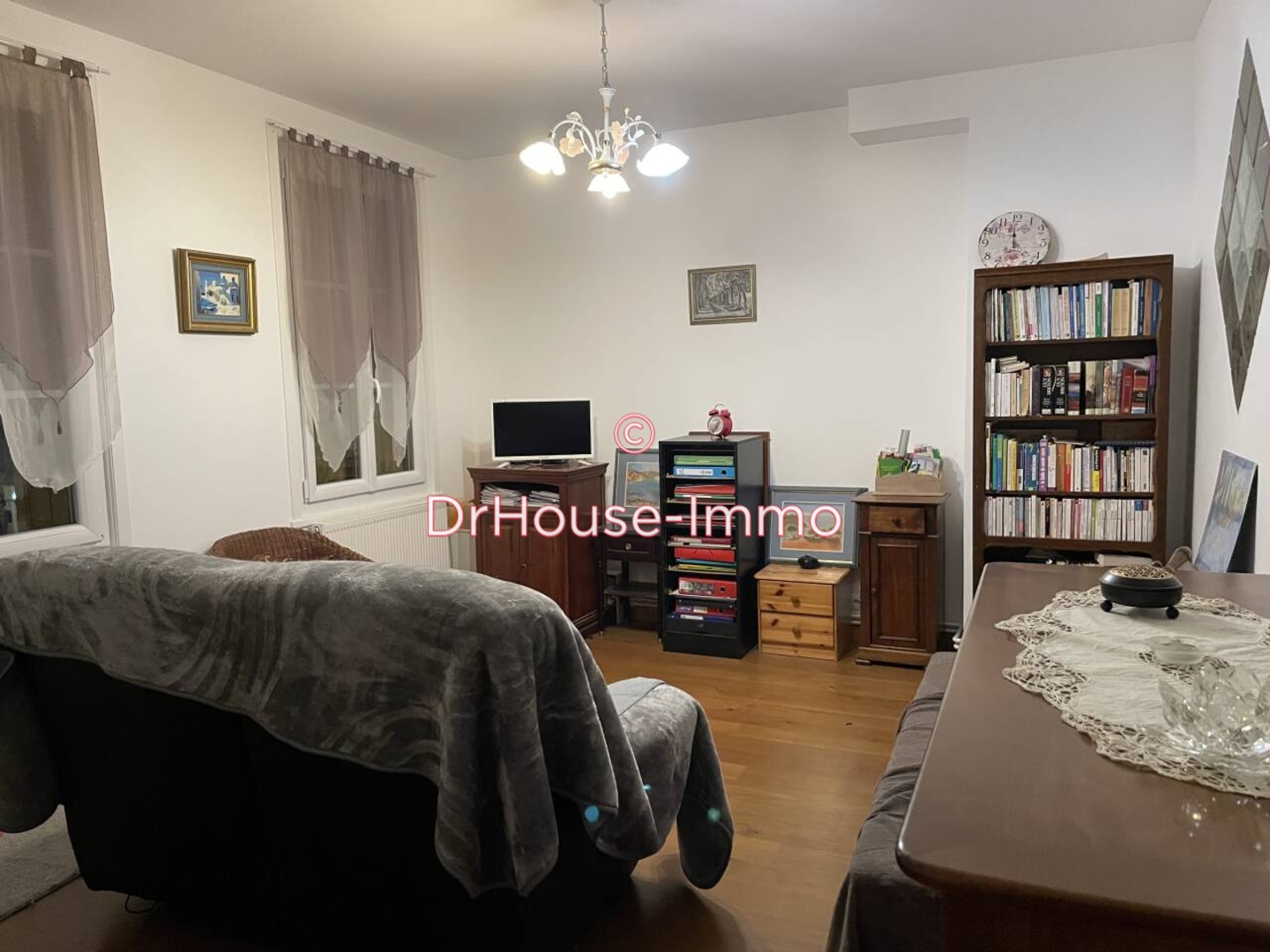 Photo 1 : Location Appartement 3 pièces Yssingeaux 85 m²