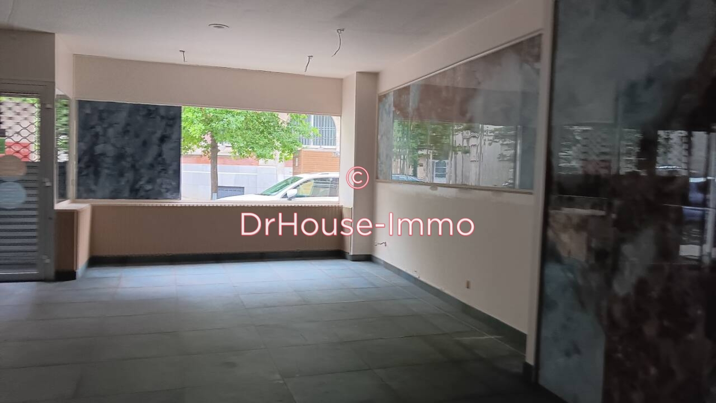 Photo 1 : Location Commerce 3 pièces Valenciennes 119 m²