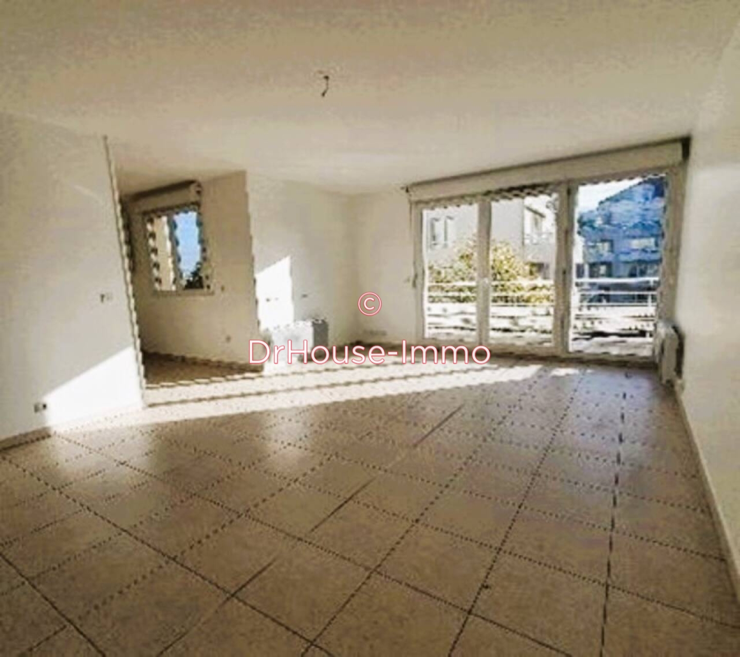 Photo 2 : Location Appartement 3 pièces Carrières-sur-Seine 67 m²