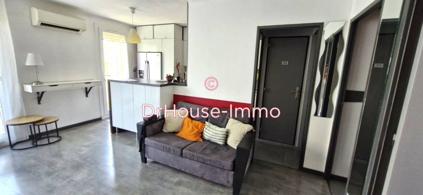 Photo 2 : Location Appartement 4 pièces Marseille 64 m²