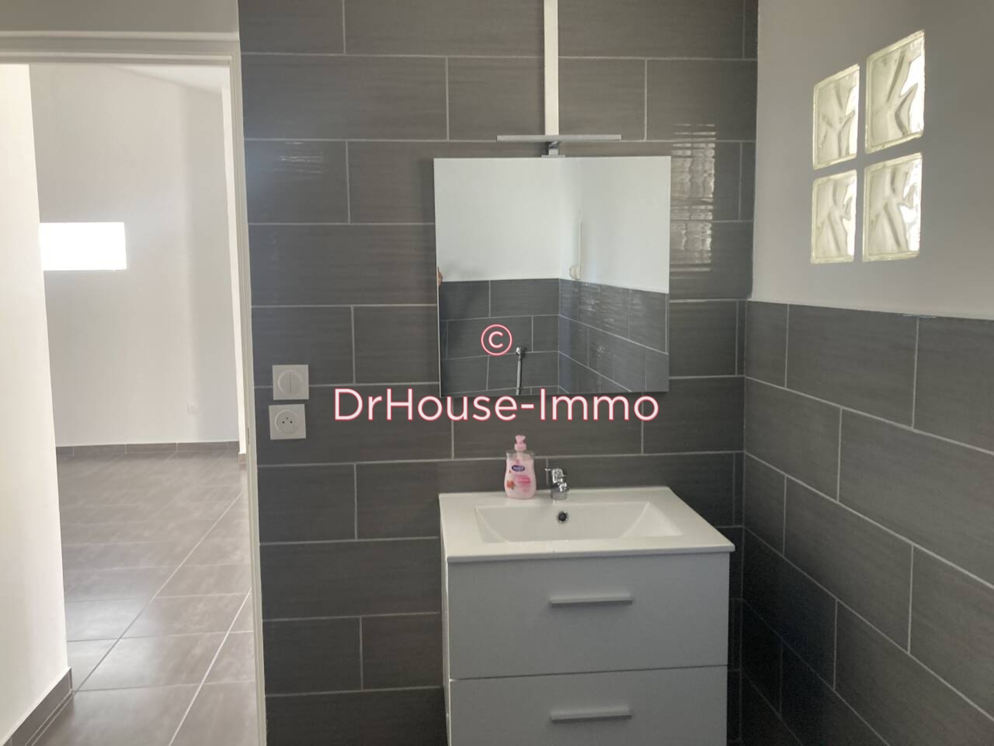 Photo 3 : Location Maison 3 pièces Saint-Joseph 75 m²