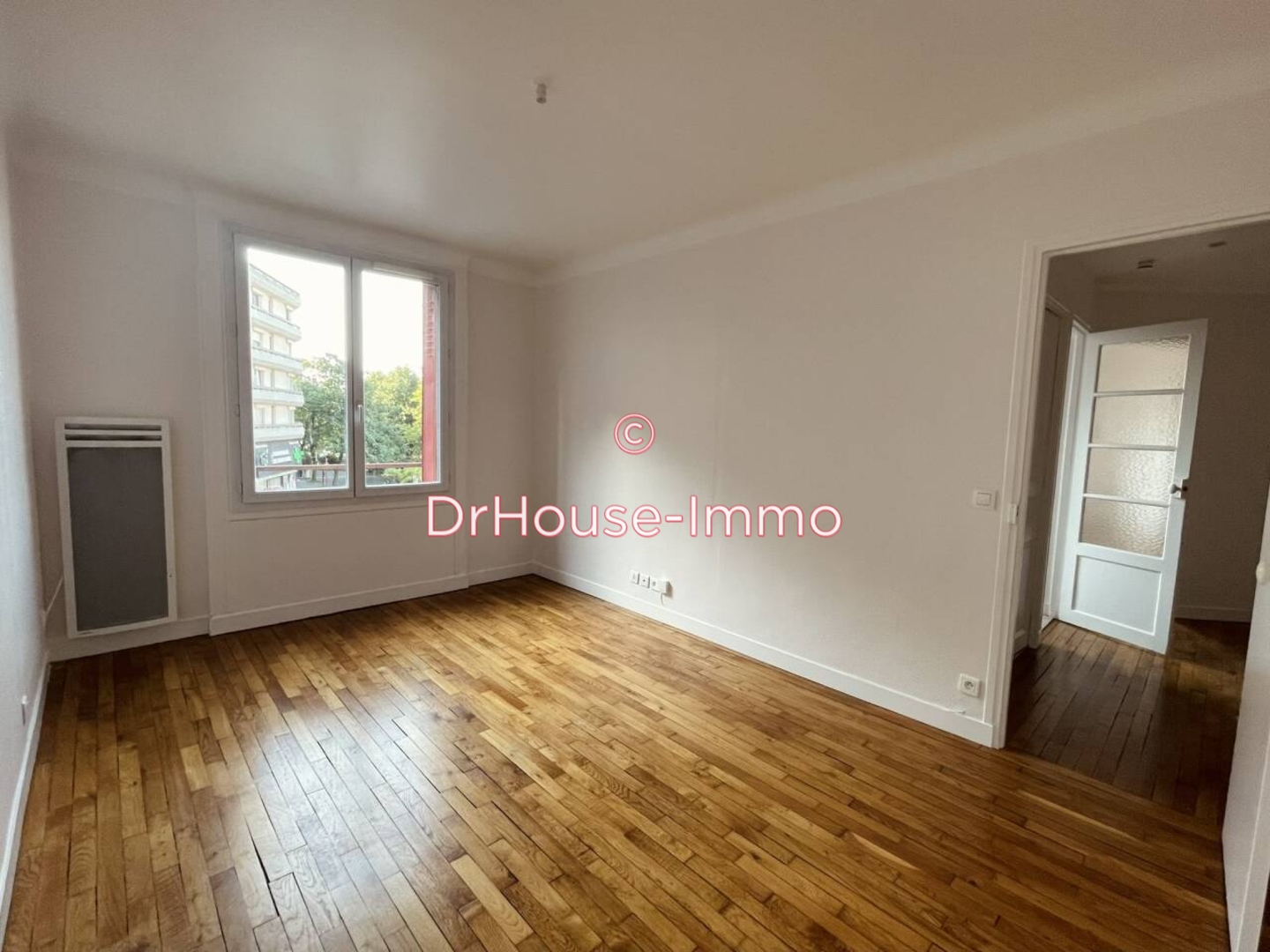 Photo 3 : Location Appartement 2 pièces Les Lilas 44 m²