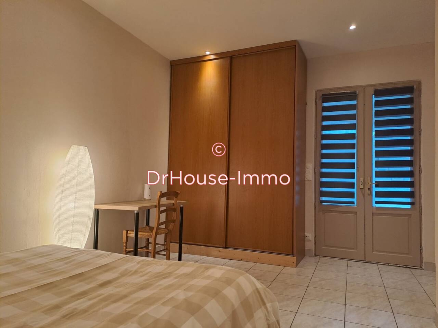 Photo 2 : Location Autre 2 pièces Saint-Cyr-sur-Loire 42 m²