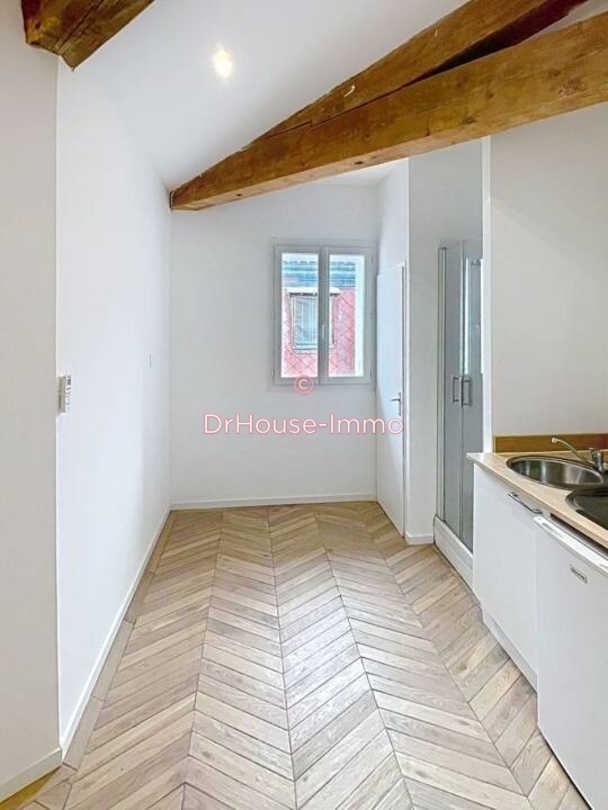 Photo 2 : Location Appartement 1 pièce Marseille 13 m²