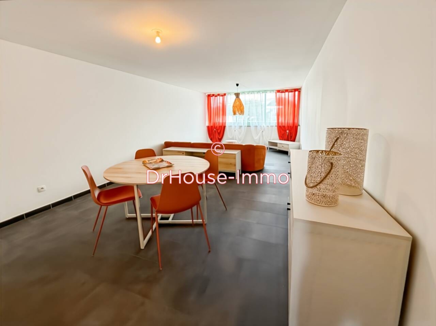 Photo 2 : Location Appartement 2 pièces Tampon 51 m²
